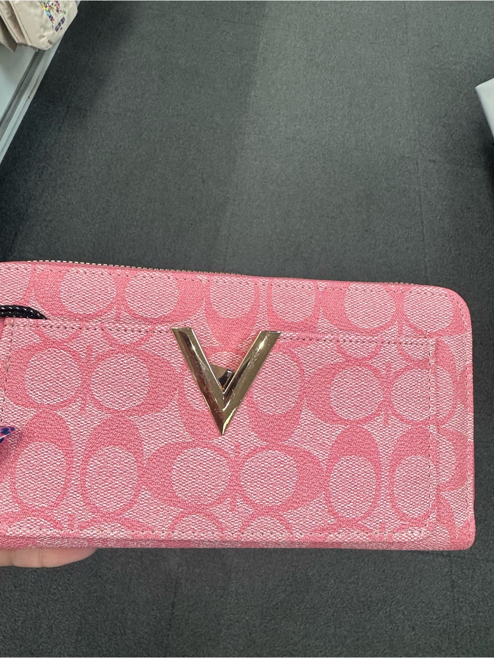 Pink Signature Pattern Women's Wallet with Gold V Accent